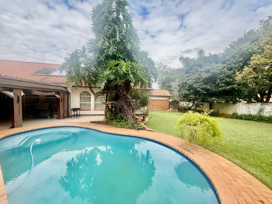 To Let 4 Bedroom Property for Rent in Schoemansville North West